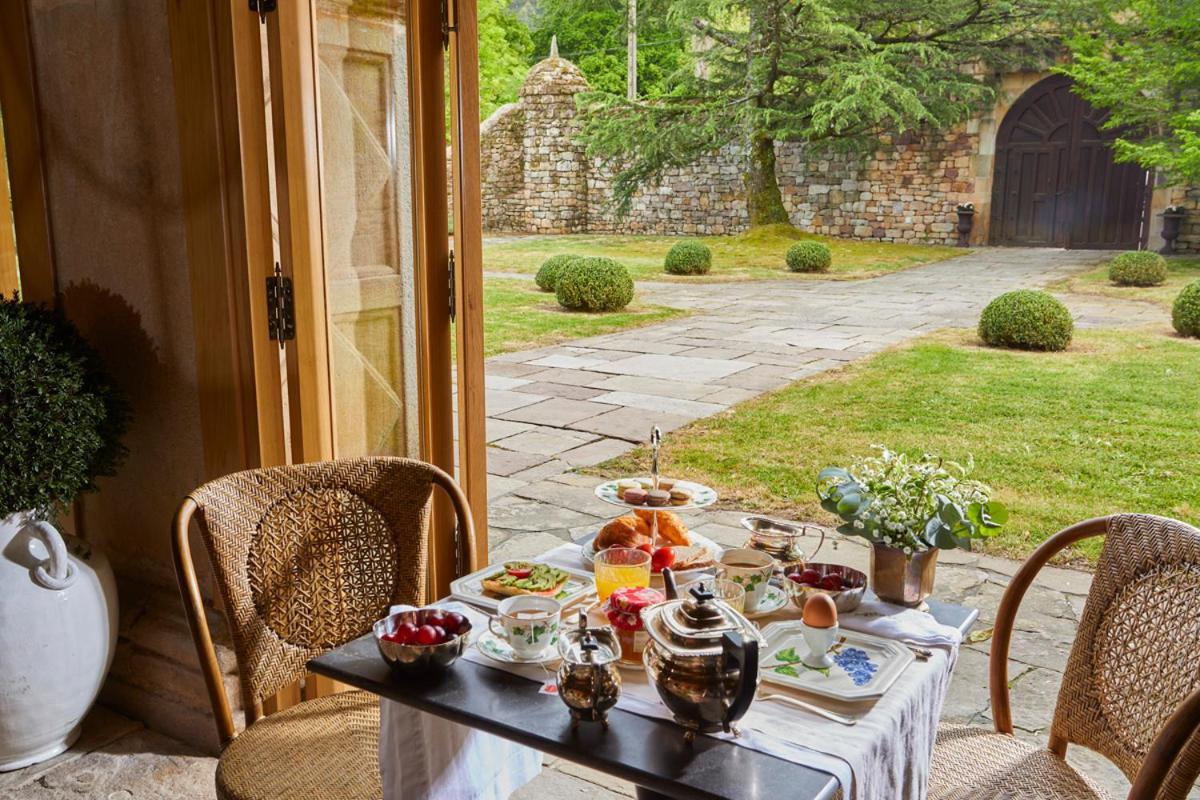 Helguera Palacio Boutique & Antique Vargas Екстериор снимка